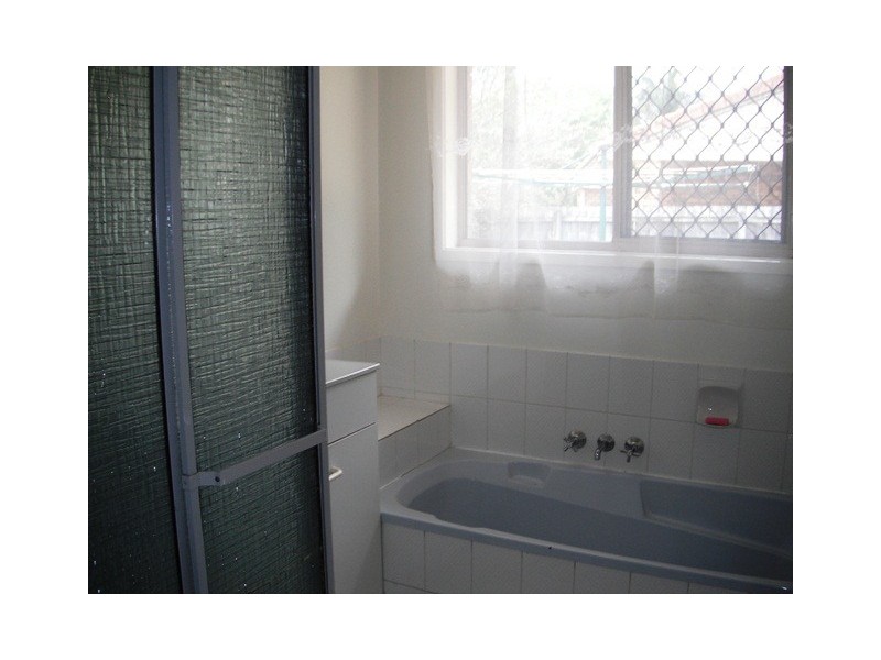115 Fourth Ave, Marsden QLD 4132