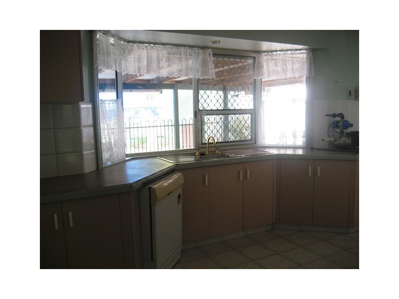 389 Teviot Road, North Maclean QLD 4280