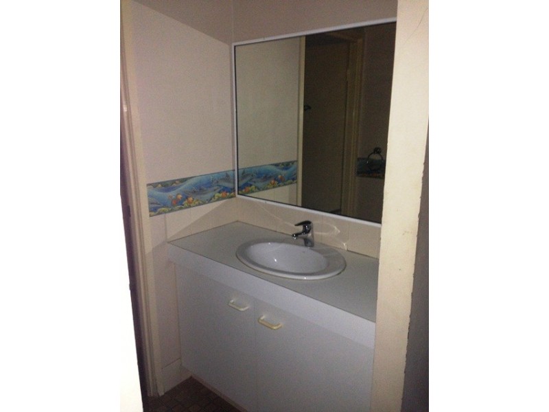 10 Hughes St, Browns Plains QLD 4118