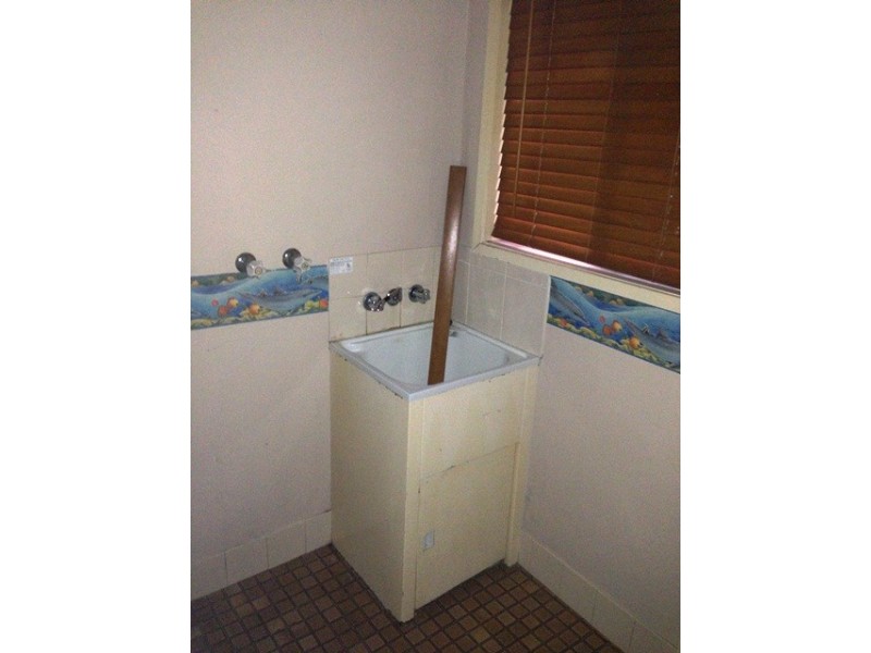 10 Hughes St, Browns Plains QLD 4118