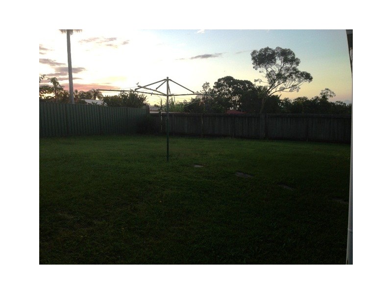 10 Hughes St, Browns Plains QLD 4118