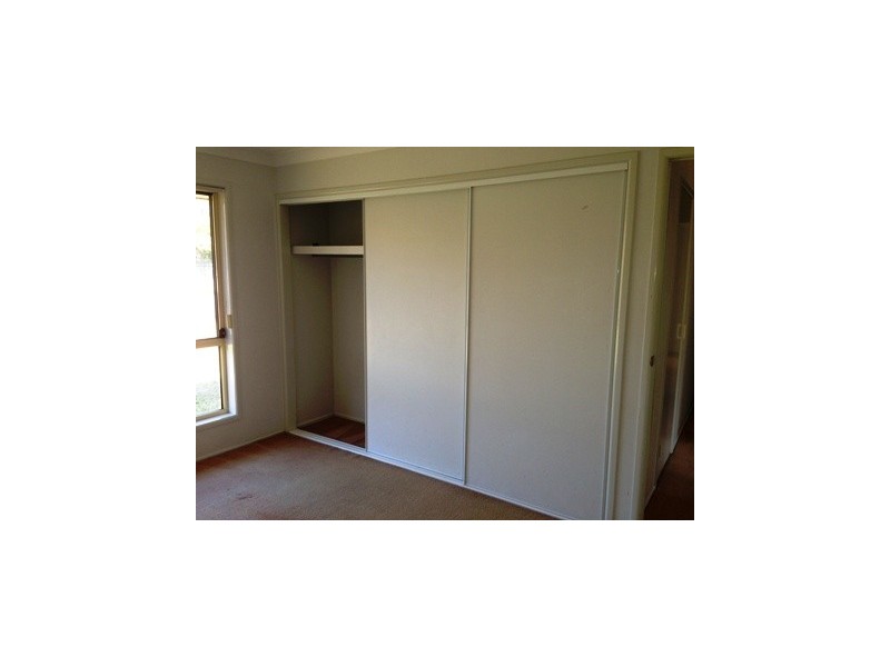 10 Filbert Street, Crestmead QLD 4132