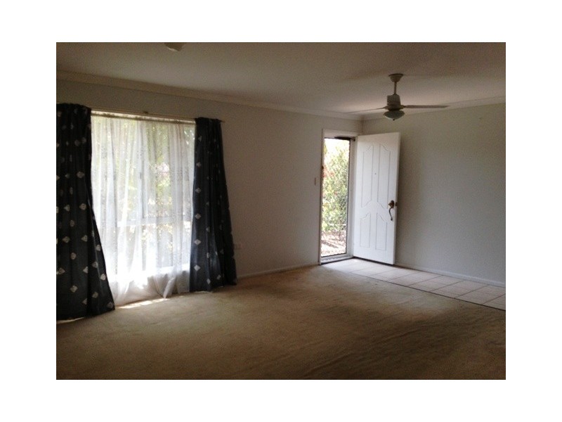 12 Sandown Court, Crestmead QLD 4132