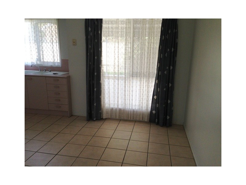 12 Sandown Court, Crestmead QLD 4132