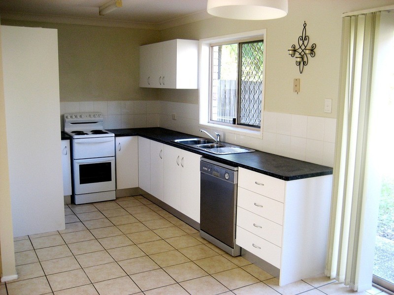 4/5 Delanty Court, Edens Landing QLD 4207