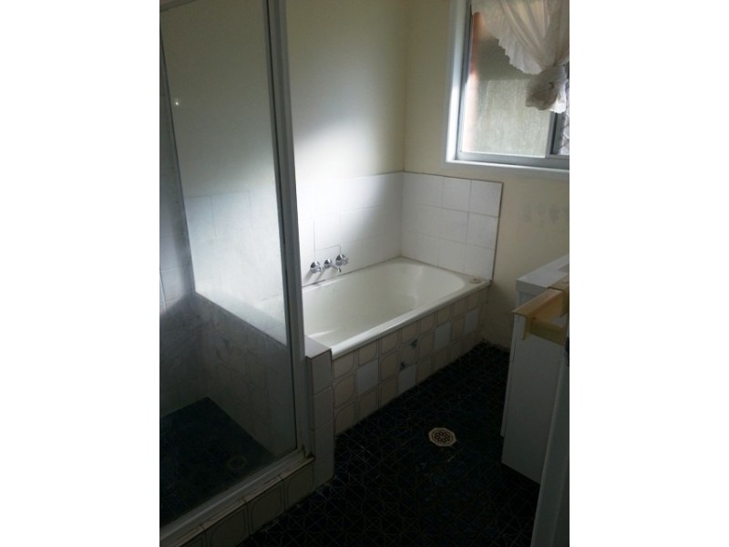 1 Tulong Street, Crestmead QLD 4132