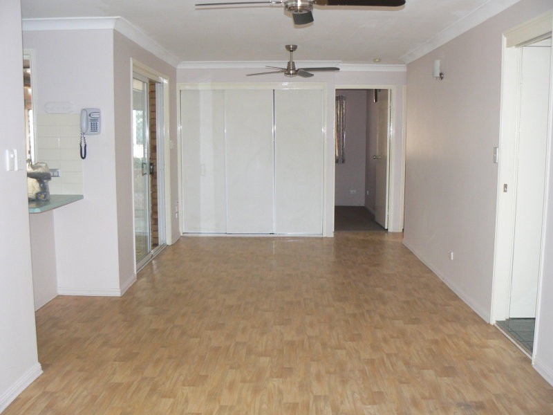 11 Windsong Court, Hillcrest QLD 4118