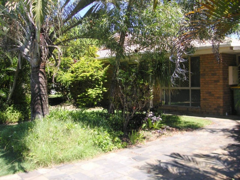 8 Fairbairn St, Marsden QLD 4132
