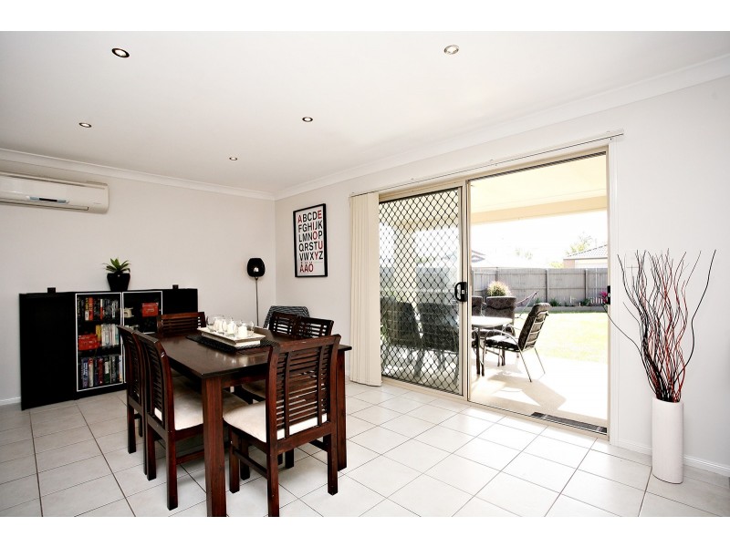 33a Mark Lane, Waterford West QLD 4133