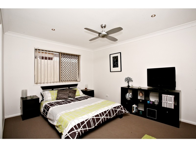 33a Mark Lane, Waterford West QLD 4133