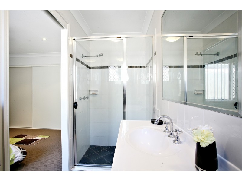 33a Mark Lane, Waterford West QLD 4133