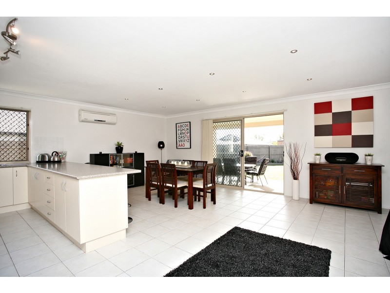 33a Mark Lane, Waterford West QLD 4133