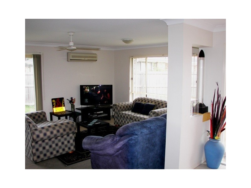 44 Elcock Ave, Crestmead QLD 4132