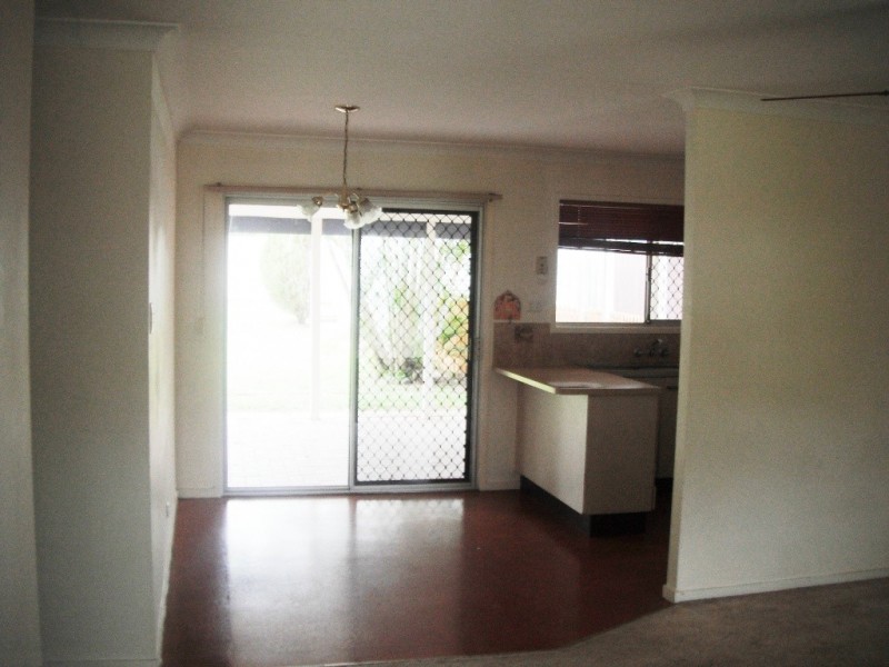 6 Ironwood St, Crestmead QLD 4132