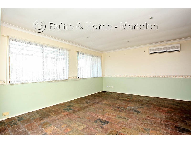 56 Forestwood St, Crestmead QLD 4132