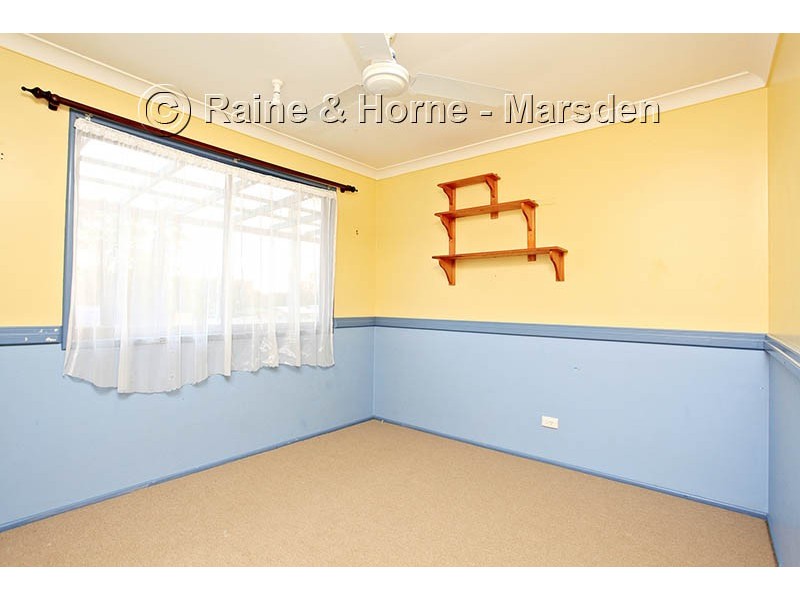 56 Forestwood St, Crestmead QLD 4132