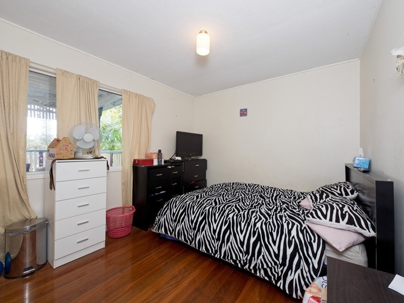 6 Kurrajong Street, Woodridge QLD 4114