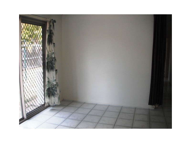 115 Fourth Ave, Marsden QLD 4132