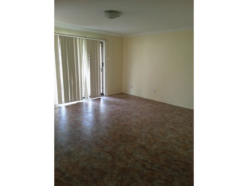 1 Tulong Street, Crestmead QLD 4132