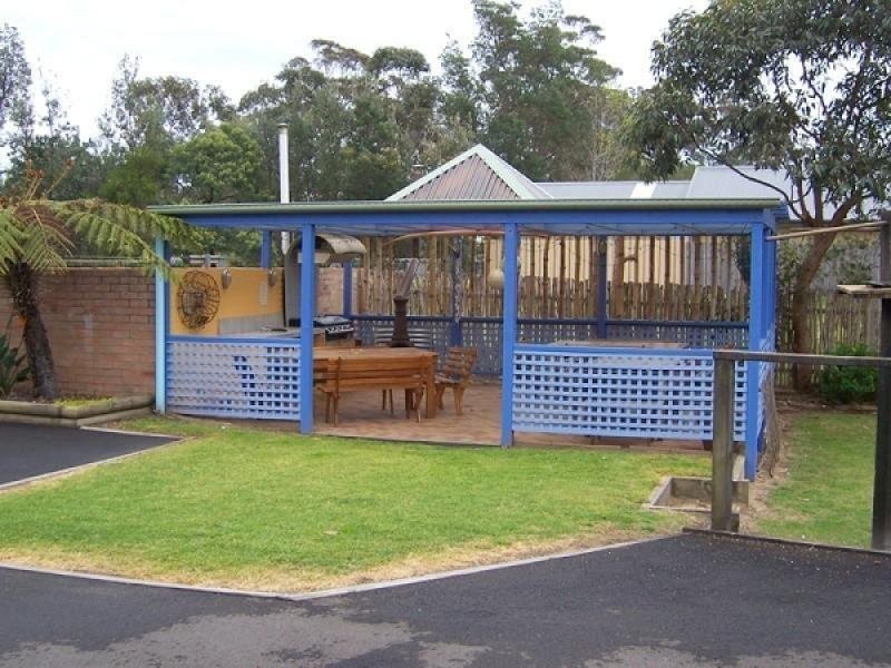 18 Imlay Street, Broulee NSW 2537