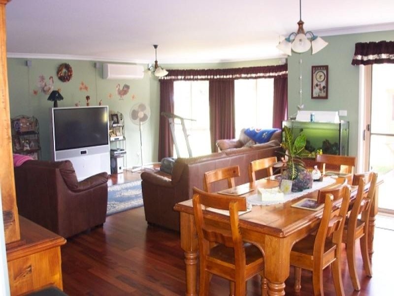 4280 Princes Highway, Turlinjah NSW 2537