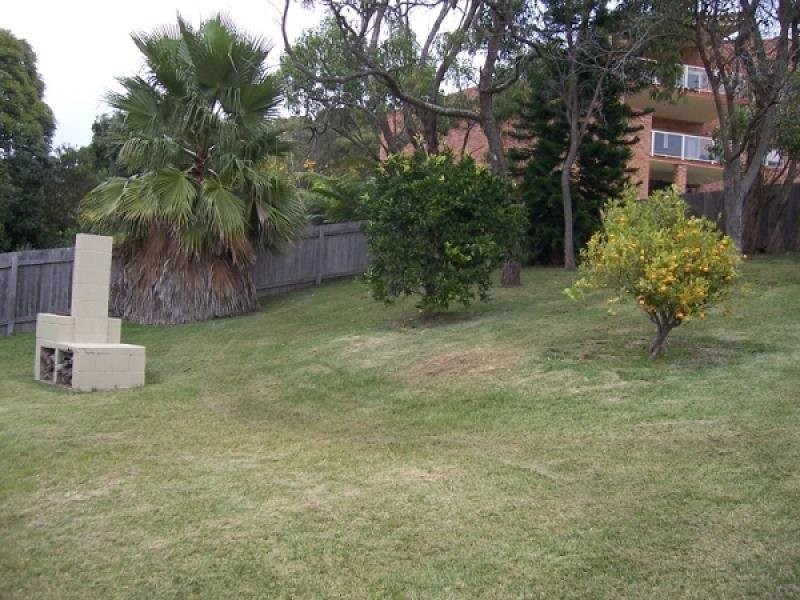 581 George Bass Drive, Malua Bay NSW 2536