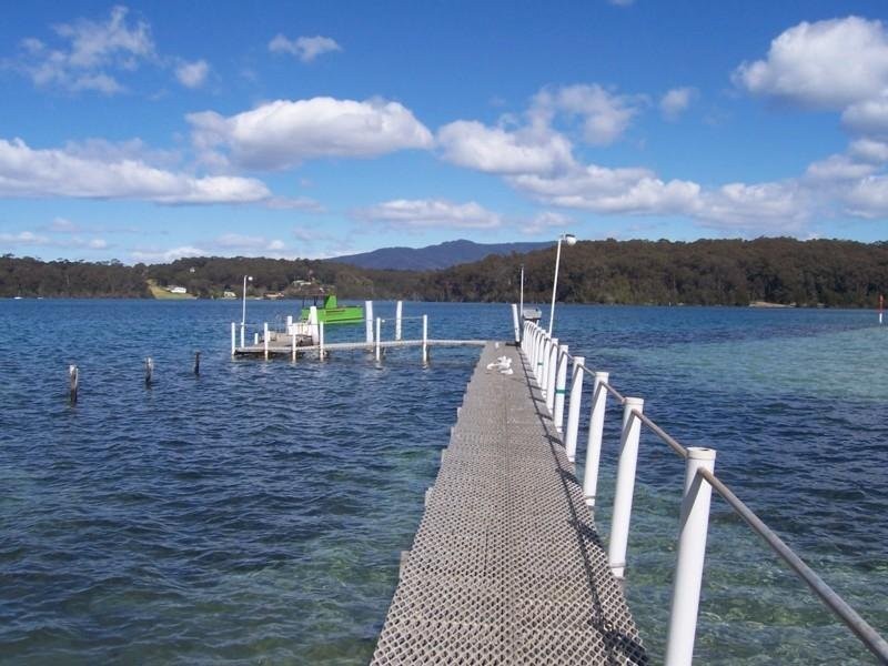 13 Riverside Drive, Narooma NSW 2546