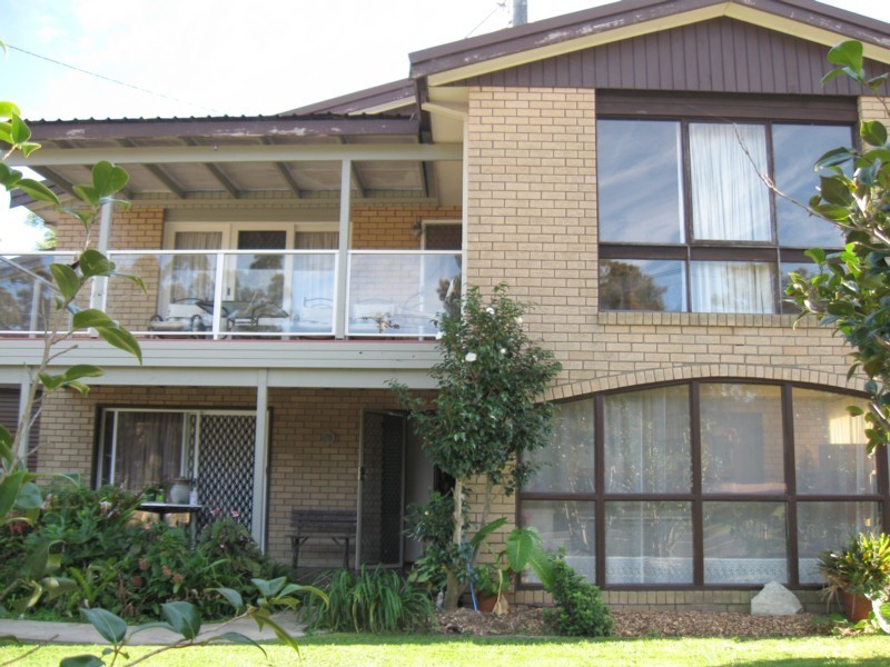 27 Grant Street, Broulee NSW 2537