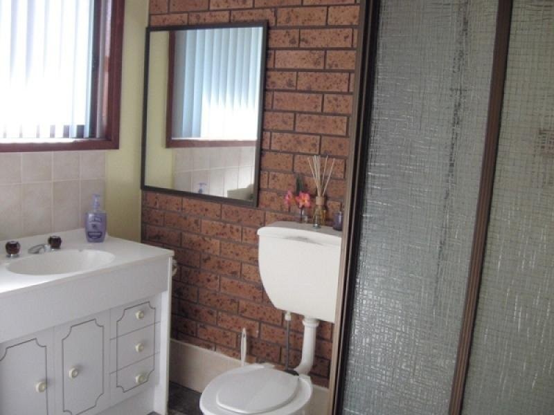 Unit 2/10 McNee Street, Broulee NSW 2537