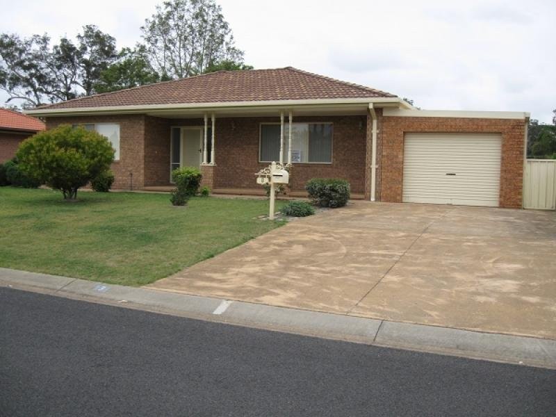 3 Suzanne Way, Broulee NSW 2537