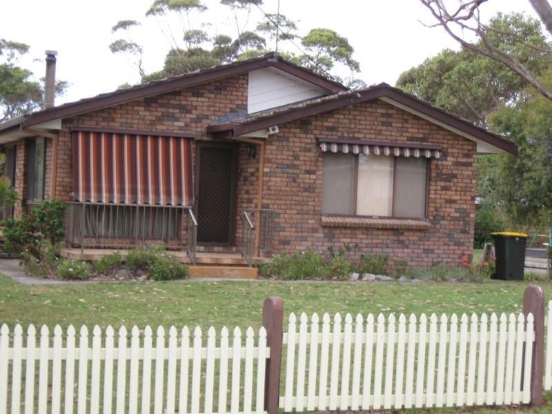 48 Grant Street, Broulee NSW 2537