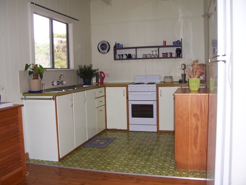 33 Illabunda Avenue, Malua Bay NSW 2536