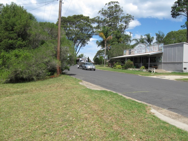 36 Pacific Street, Mossy Point NSW 2537