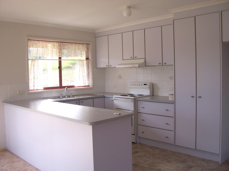 3a Barlings Drive, Tomakin NSW 2537