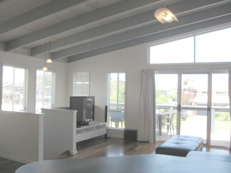 126B Sunpatch Pde, Tomakin NSW 2537