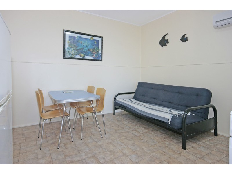 6 Clarke Street, Broulee NSW 2537