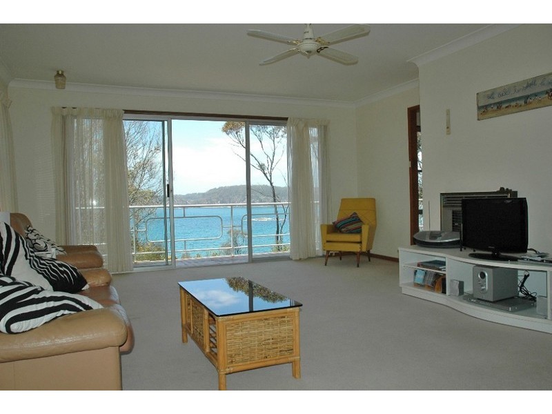 21 Barbara Crescent, Batemans Bay NSW 2536
