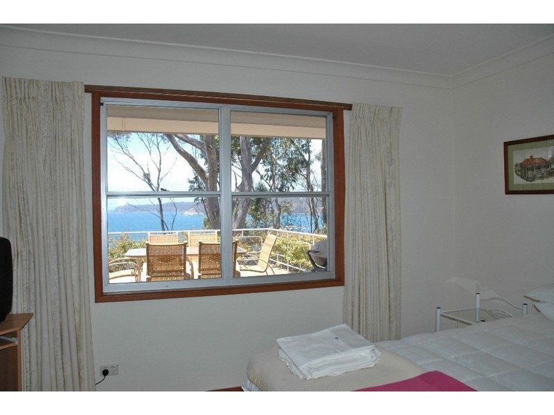 21 Barbara Crescent, Batemans Bay NSW 2536