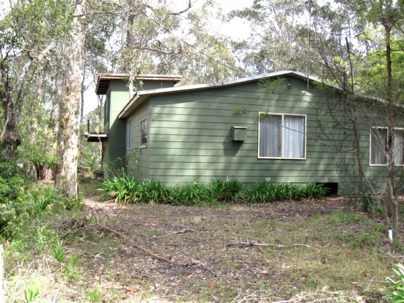 23 Surfside  Ave, Mossy Point NSW 2537