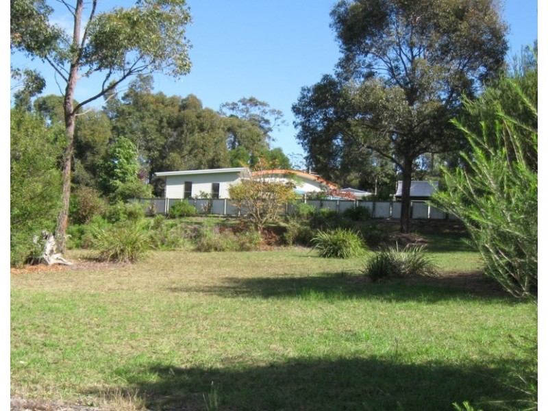 6 Riverlink Drive, Mossy Point NSW 2537