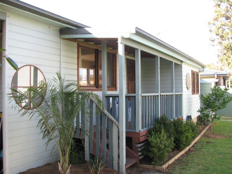 96 Smith Street, Broulee NSW 2537