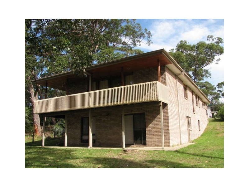 27 Candlagan Drive, Broulee NSW 2537