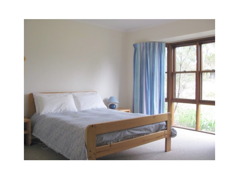 27 Candlagan Drive, Broulee NSW 2537