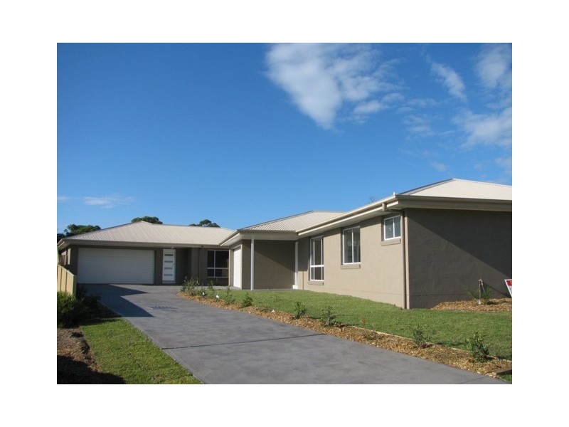 12b Hedley Way, Broulee NSW 2537