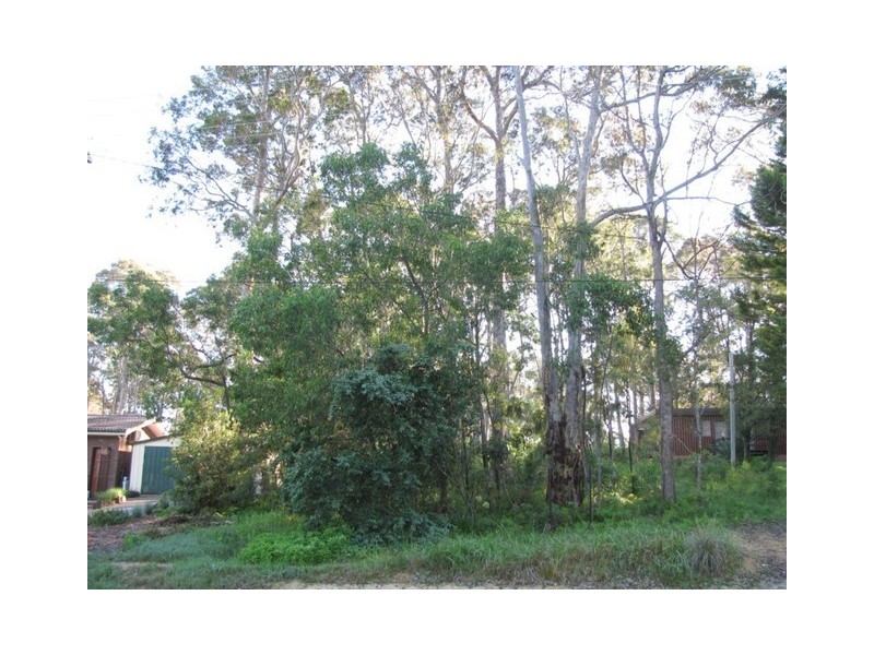 32 Annetts Parade, Mossy Point NSW 2537