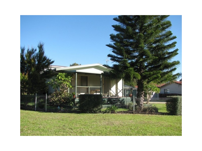 2  Sunpatch Parade, Tomakin NSW 2537