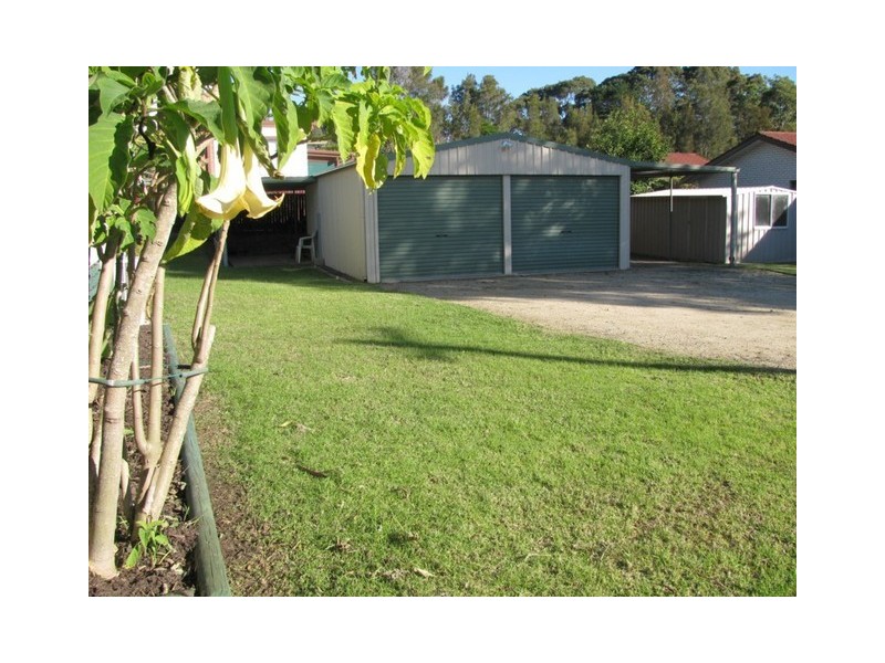 2  Sunpatch Parade, Tomakin NSW 2537