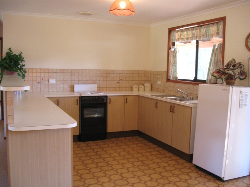 4 Baker Street, Broulee NSW 2537