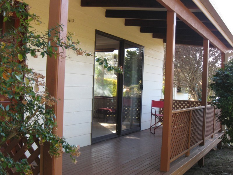 4 Baker Street, Broulee NSW 2537