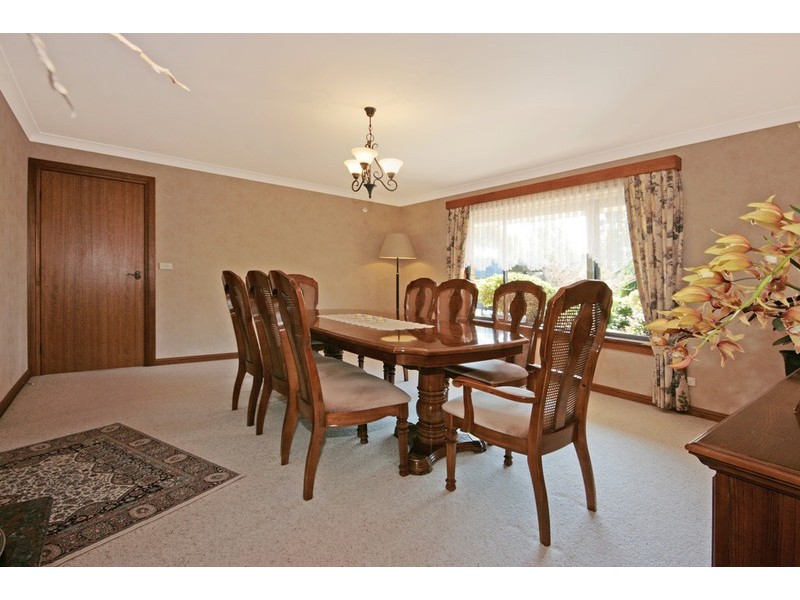 10 Clearwater Terrace, Mossy Point NSW 2537
